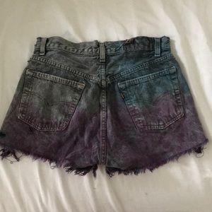 Vintage dip-dyed Levi cutoffs